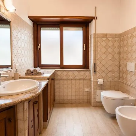 Appartamento Modern Penthouse In The Center Of